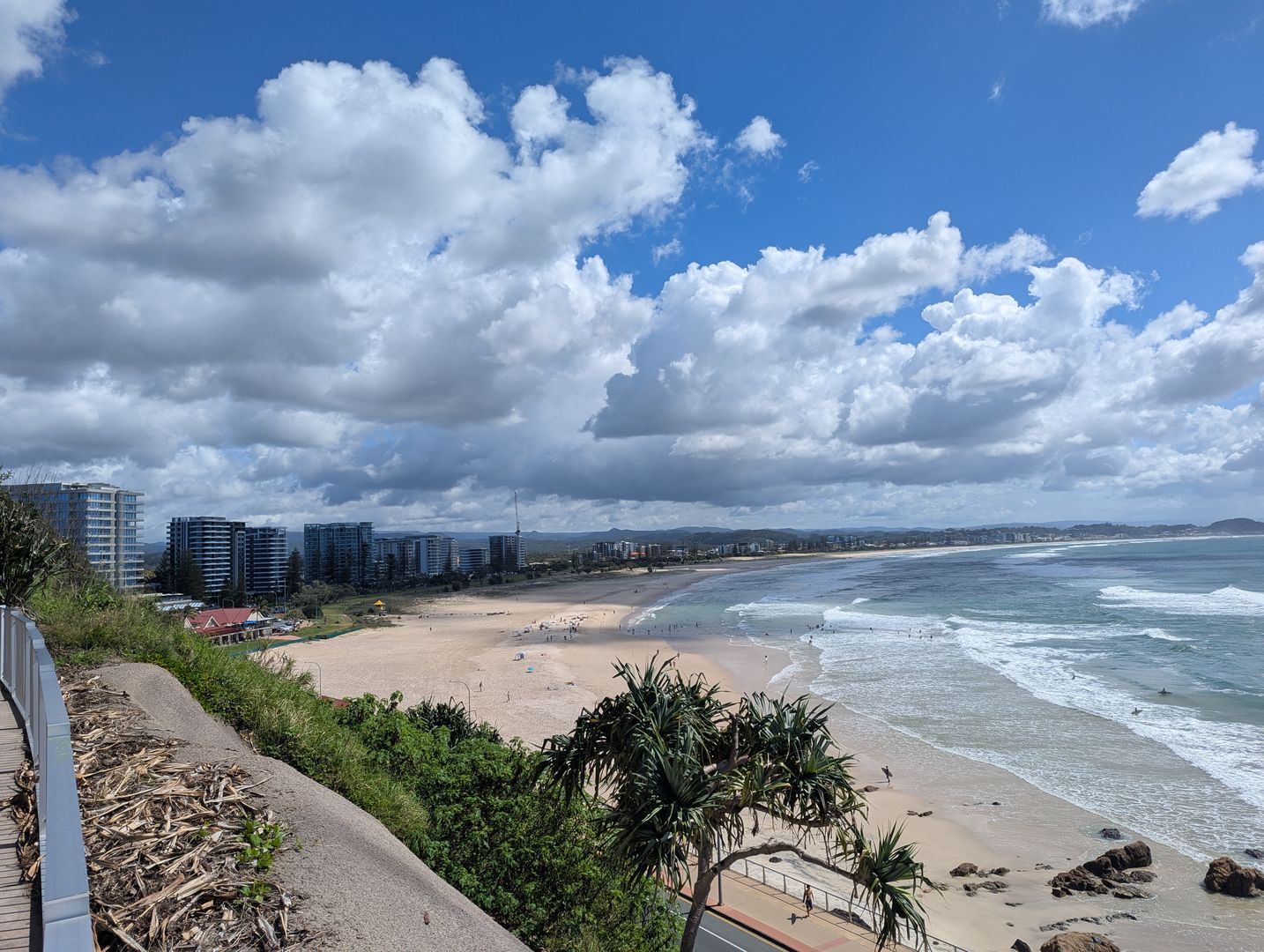 Kirra Beach looking north 15 April 2025