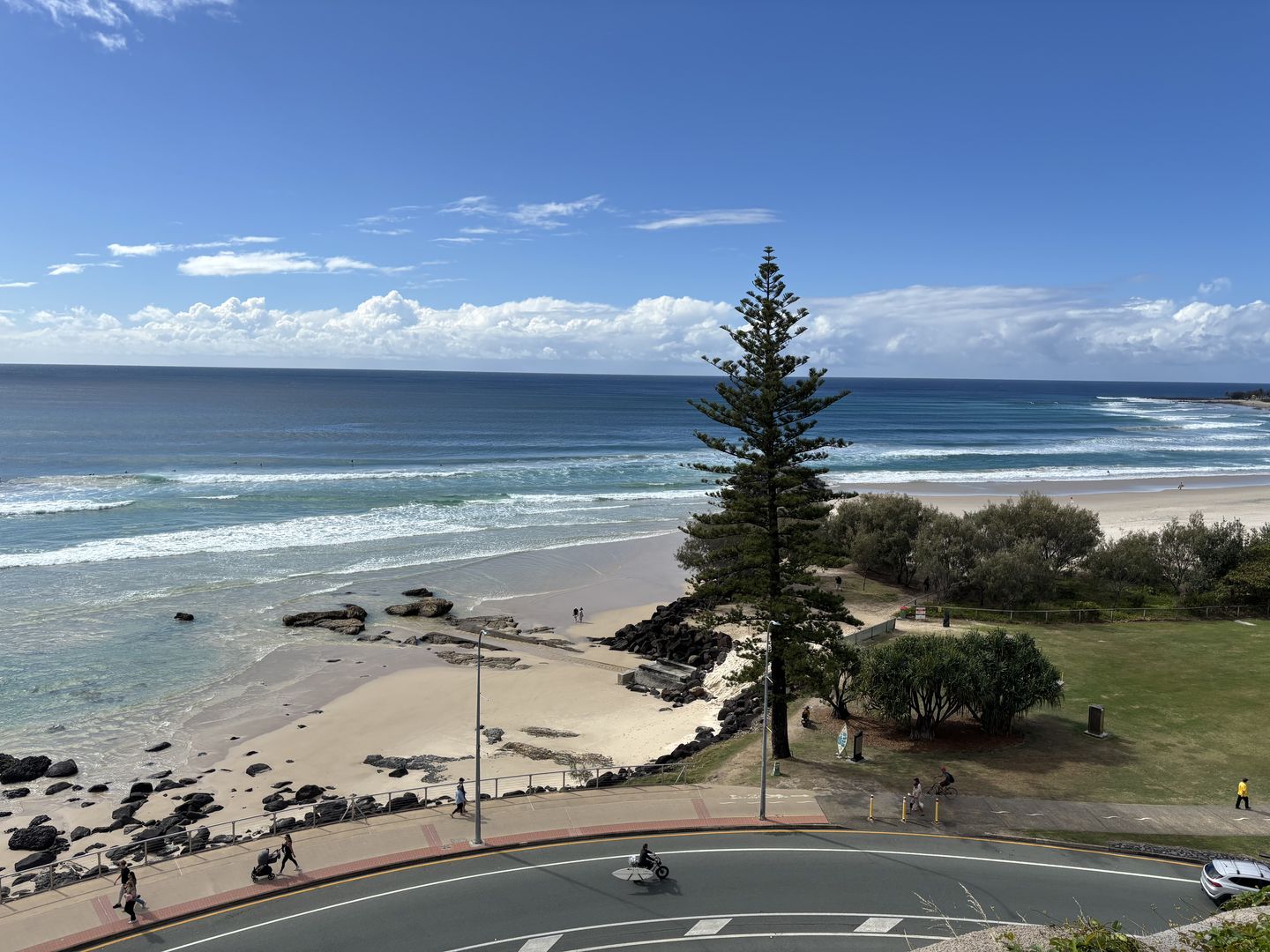 Kirra Point Beach 11 August 2025